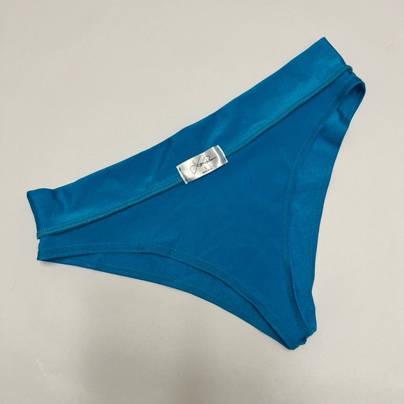 NWOT ⚜️🩵⚜️ Laina Rauma blue High Jump bikini bottom - Picture 15 of 16